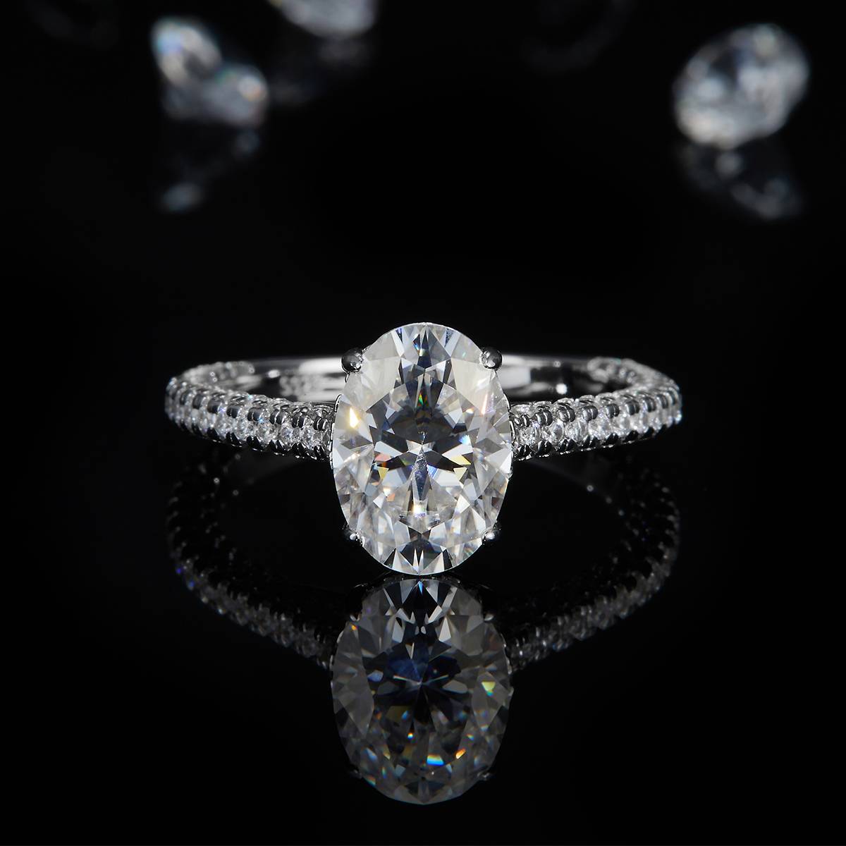 蛋形女戒S925银镀白金定制选款莫桑钻2.5ct/副石高碳钻