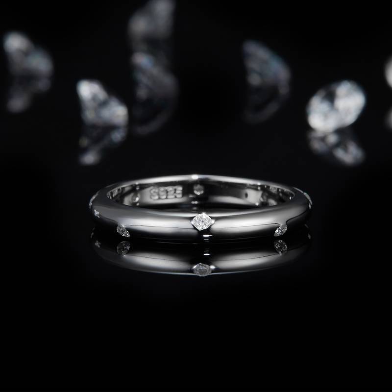 简约Women's RingS925银镀白金定制选款副石Moissanite0.14ct