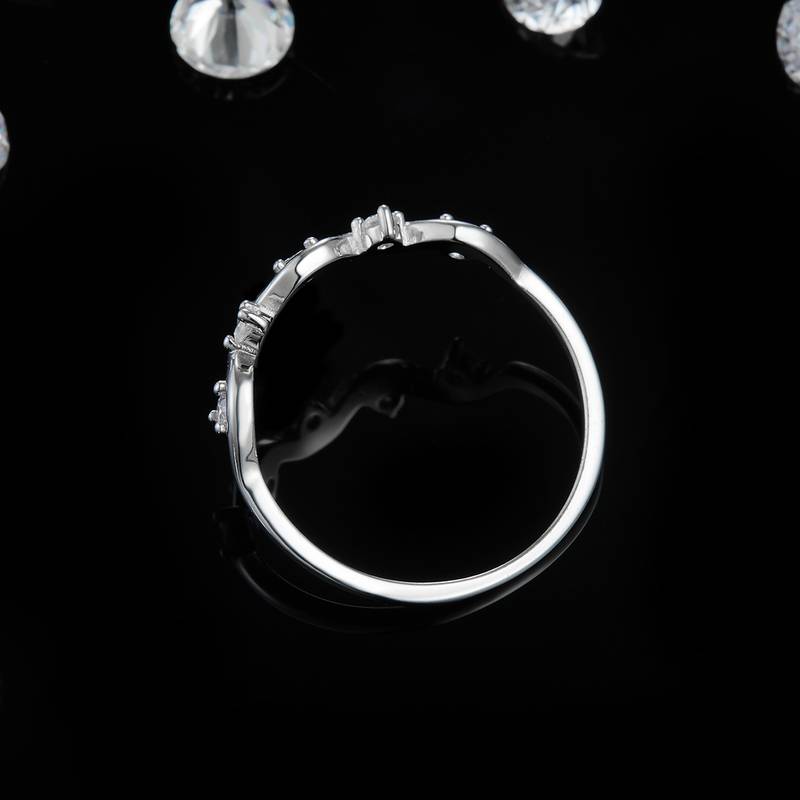 简约Women's RingS925银镀白金定制选款副石Moissanite0.15ct