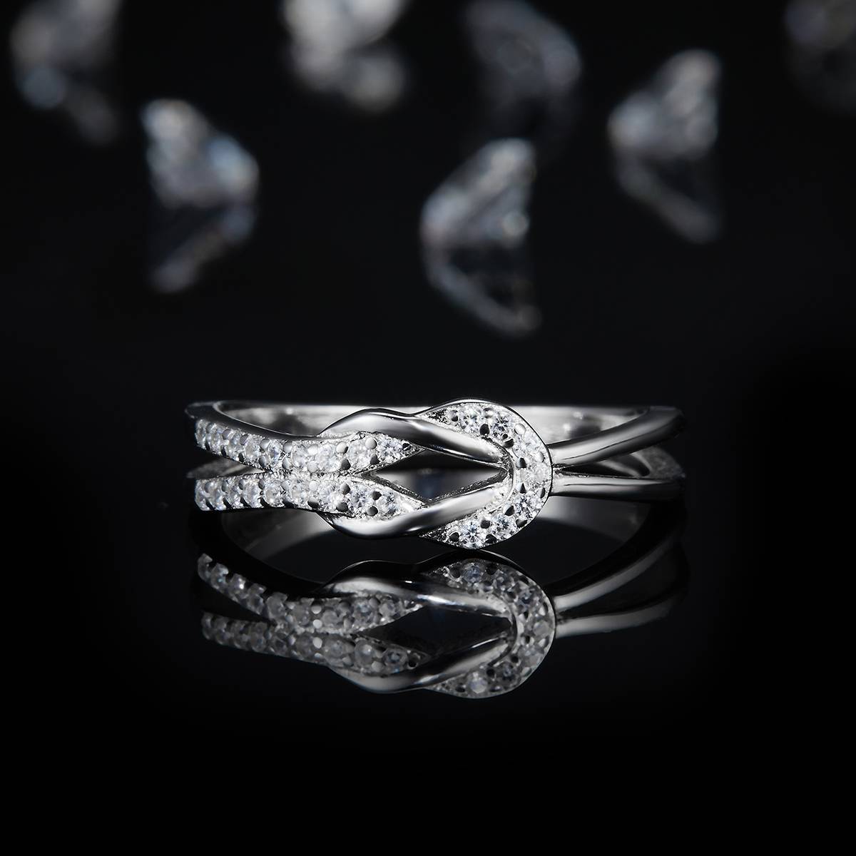 Simplified S925 Silver Plated Platinum Women's Ring Customized Selection Side Stone Moissanite 0.17ct