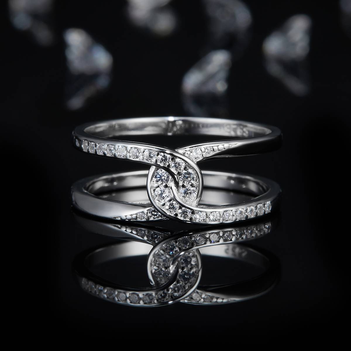 S925 Silver Plated Platinum Women's Ring Customized Selection Side Stone Moissanite 0.25ct
