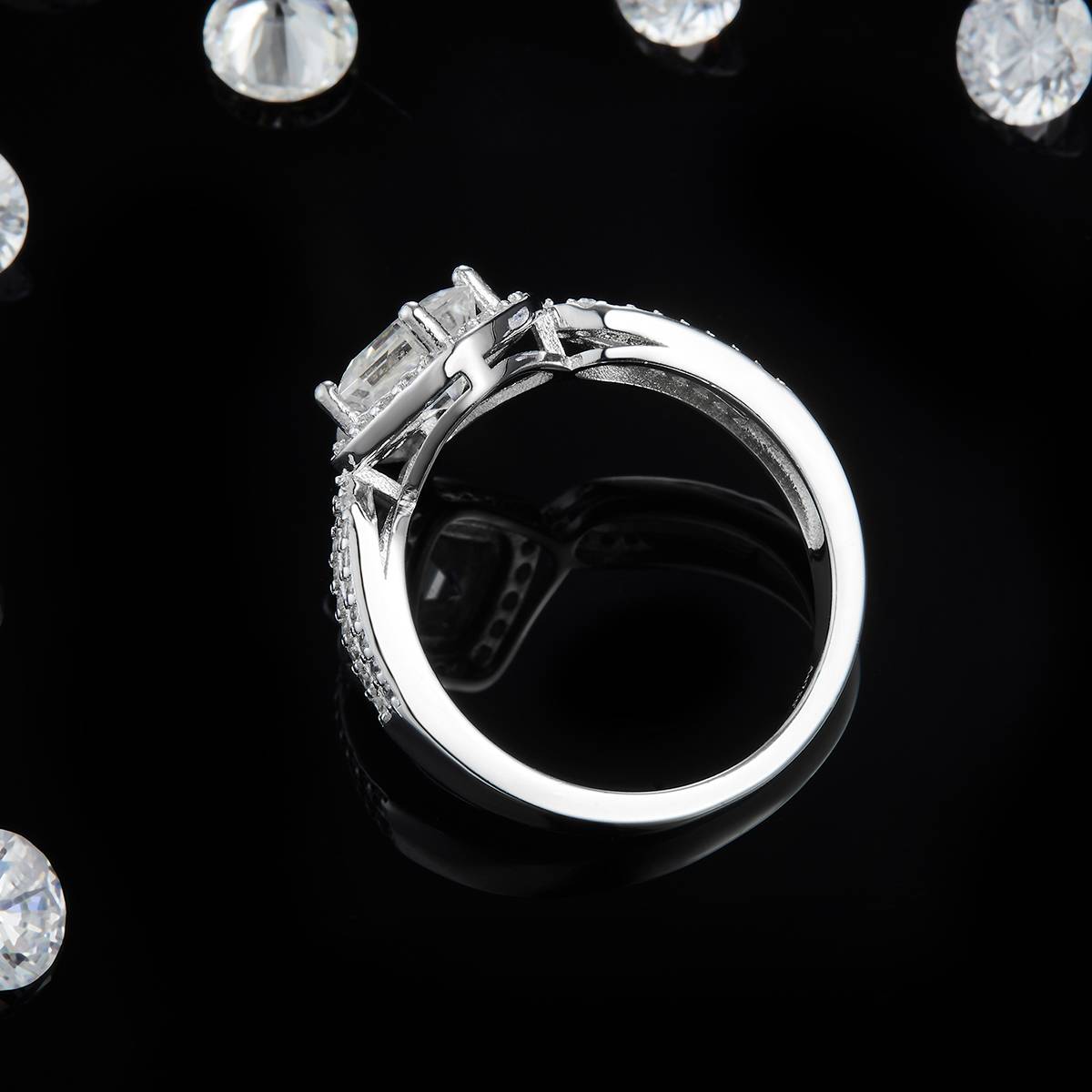 Light Luxury Square Diamond Women's Ring S925 Silver Plated Platinum Customized Selection Moissanite 1.0ct/Side Stone Cubic Zirconia