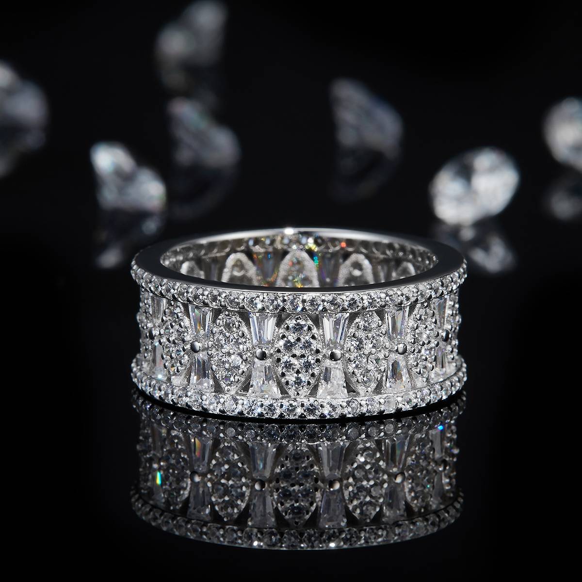 Light luxury full diamond lined ring S925 silver plated platinum women's ring custom selection Side Stone Moissanite 4.56ct