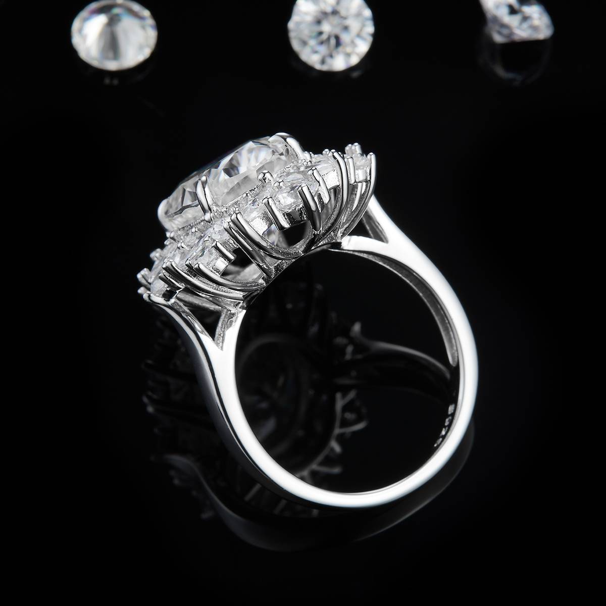 Luxury Full Diamond Oval Women's Ring S925 Silver Plated Platinum Customized Selection Moissanite 8.0ct/Side Stone Cubic Zirconia