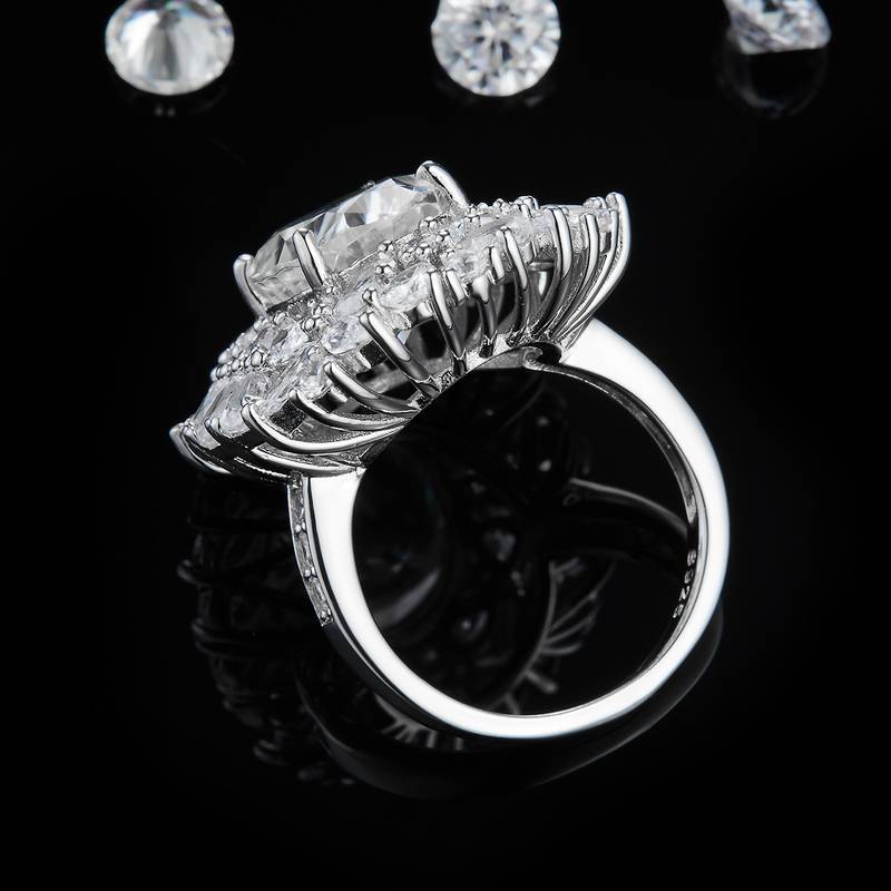 Luxury满钻鸽子蛋Women's RingS925银镀白金定制选款Moissanite8.0ct/副石高碳钻