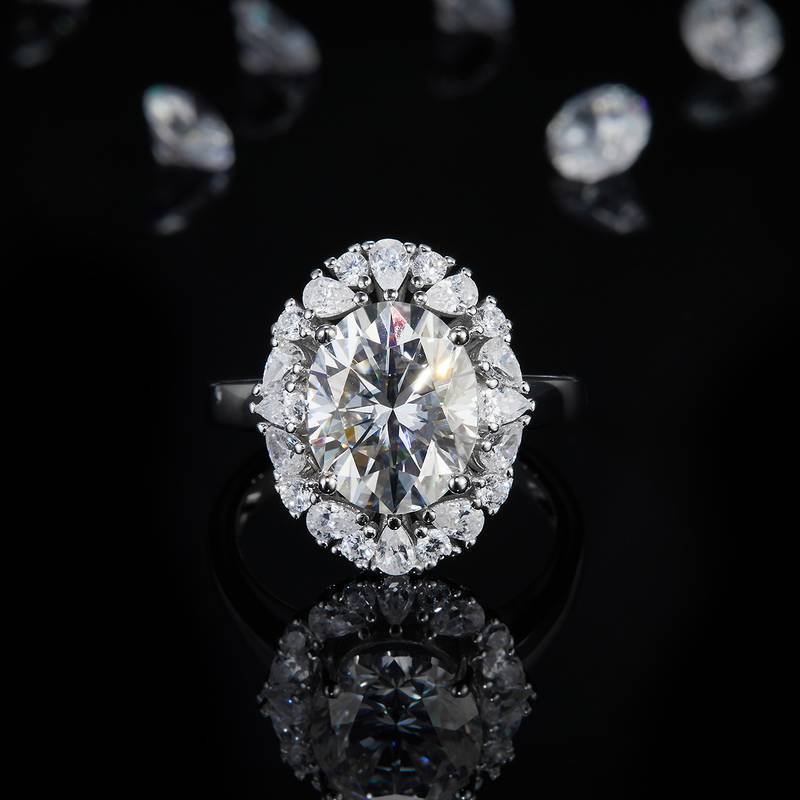 光臂奢华蛋形女戒S925银镀白金定制选款莫桑钻4.5ct/副石高碳钻