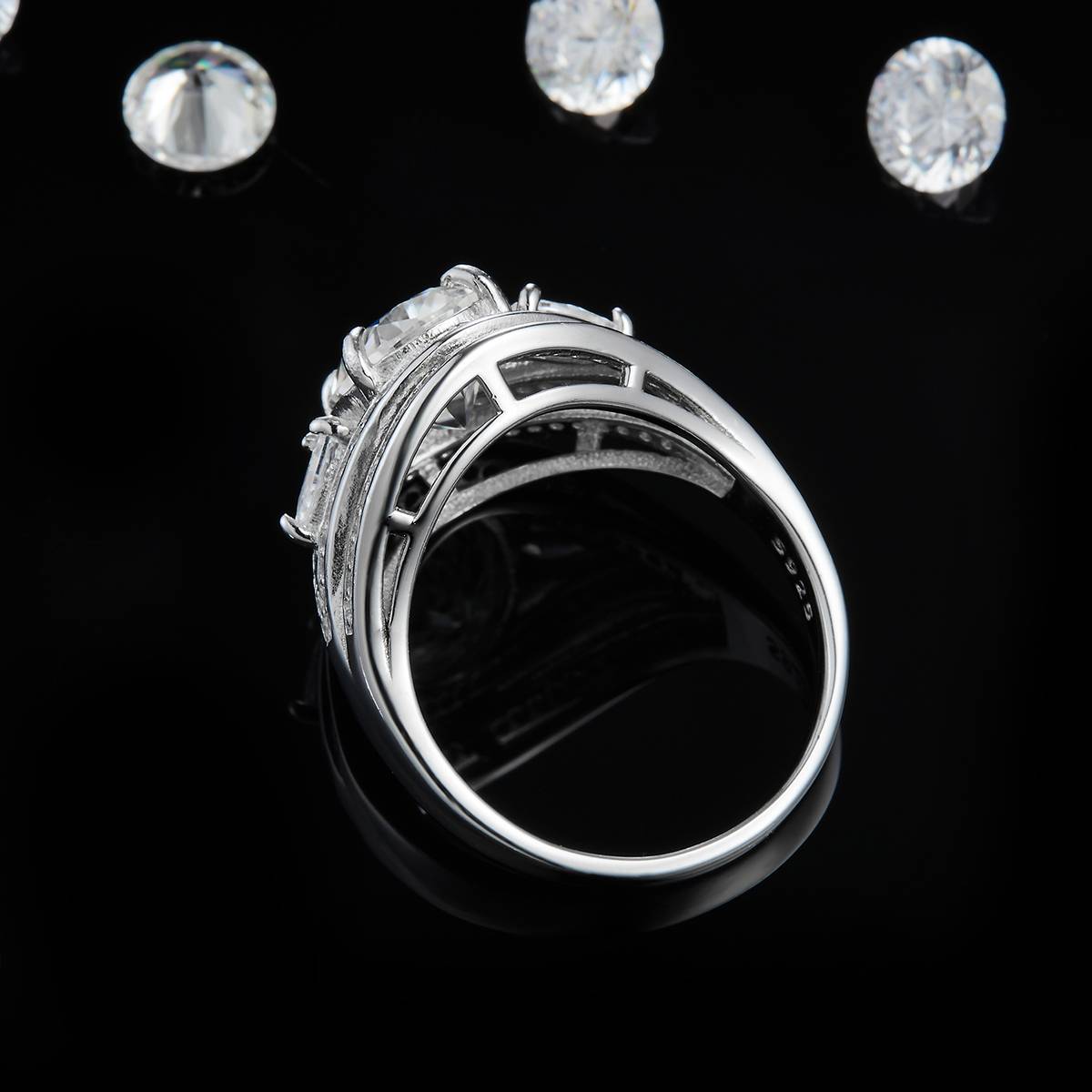 Full Diamond Light Luxury Oval Women's Ring S925 Silver Plated Platinum Customized Selection Main Stone Moissanite 3.0ct/Side Stone Cubic Zirconia