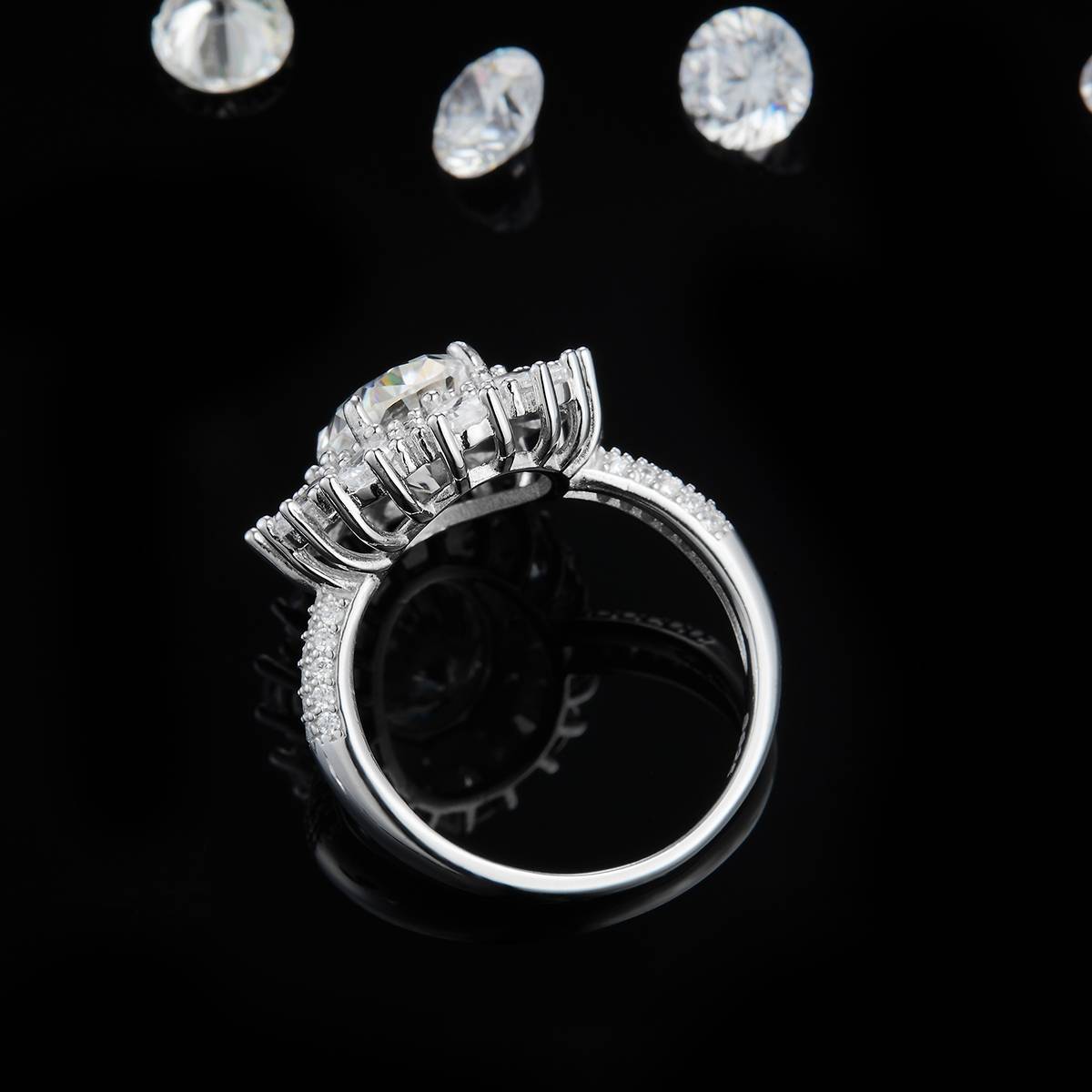 Pearl Small Diamond Set Oval Women's Ring S925 Silver Plated Platinum Customized Selection Main Stone Moissanite 3.0ct/Side Stone Cubic Zirconia