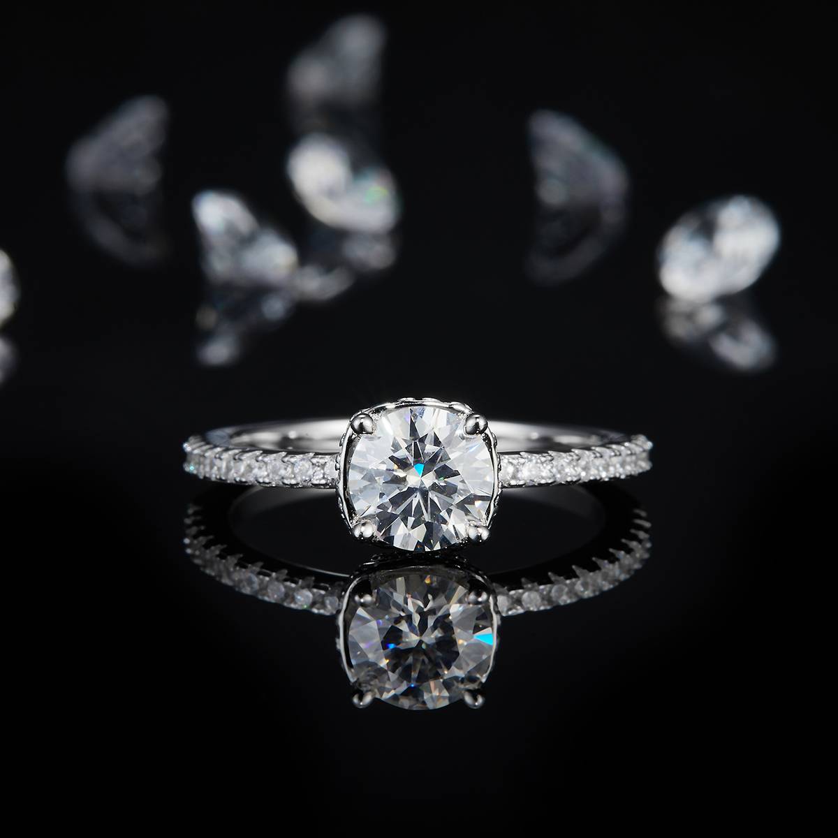Micro Inlaid Four Claw Women's Ring S925 Silver Plated Platinum Customized Selection Main Stone Moissanite 1.0ct/Side Stone Cubic Zirconia