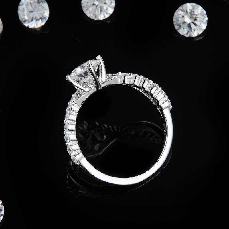 V形Women's RingS925银镀白金定制选款主石Moissanite1.0ct/副石高碳钻