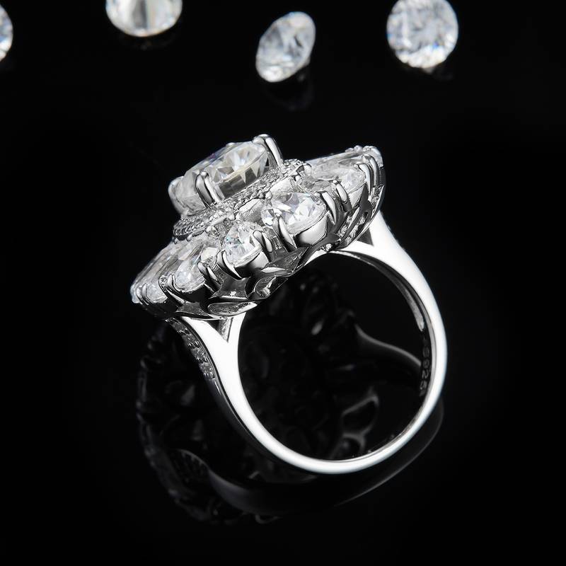 豪华款梨形小钻围镶枕形Women's RingS925银镀白金定制选款主石Moissanite2.5ct/副石高碳钻