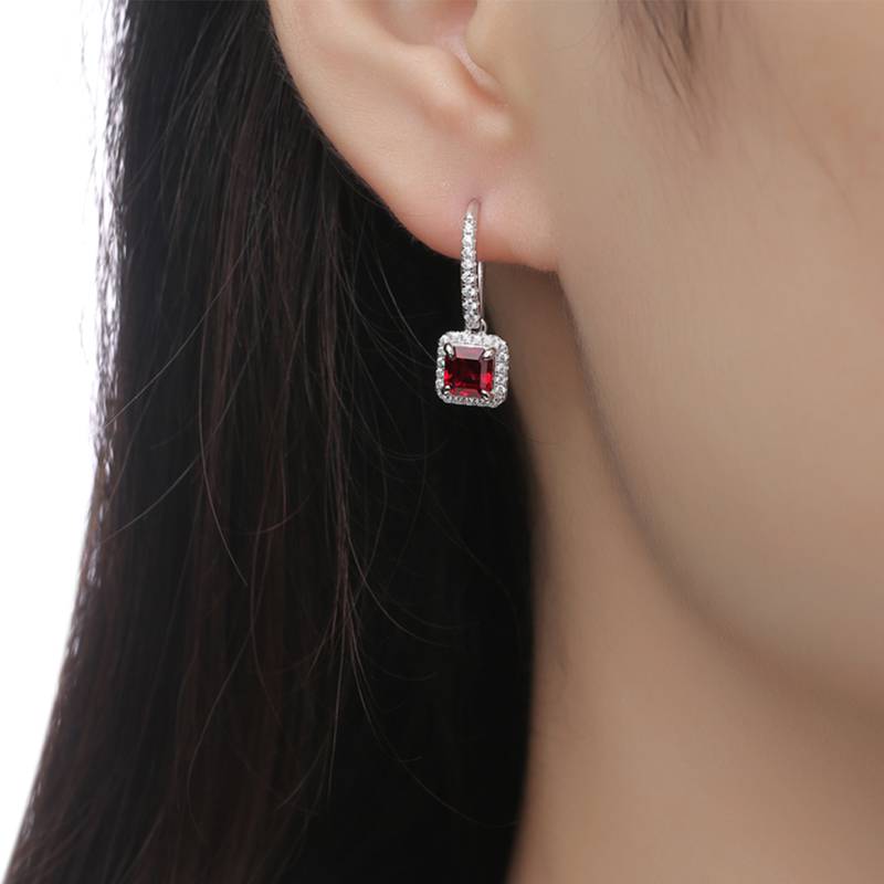 XSE0105培育彩宝S925银镀白金耳环正方形1.0ct