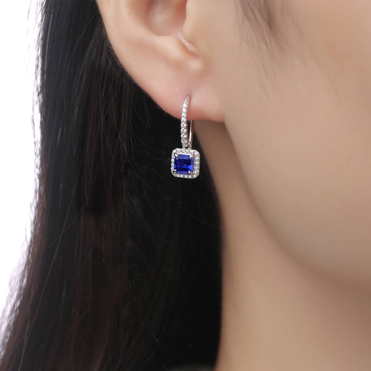 XSE0105培育彩宝S925银镀白金耳环正方形1.0ct