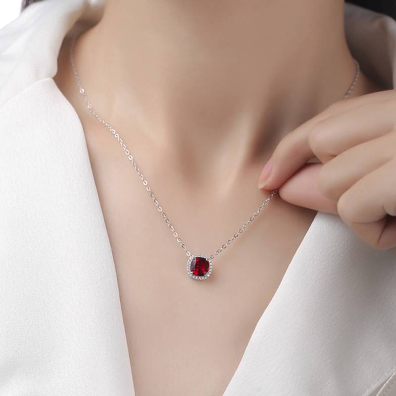 XSN0096培育彩宝S925银镀白金Necklace枕形1.5ct
