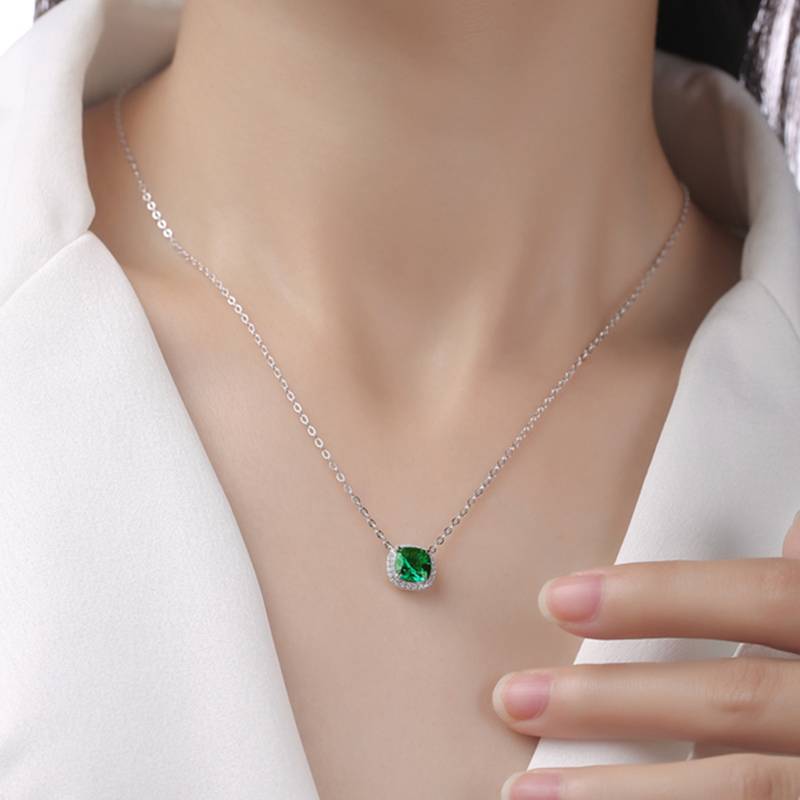 XSN0096培育彩宝S925银镀白金Necklace枕形1.5ct