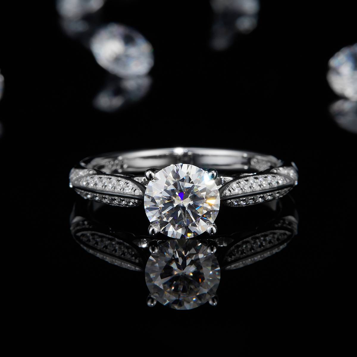 单头女戒S925银镀白金定制选款主石莫桑钻1.0ct/副石高碳钻