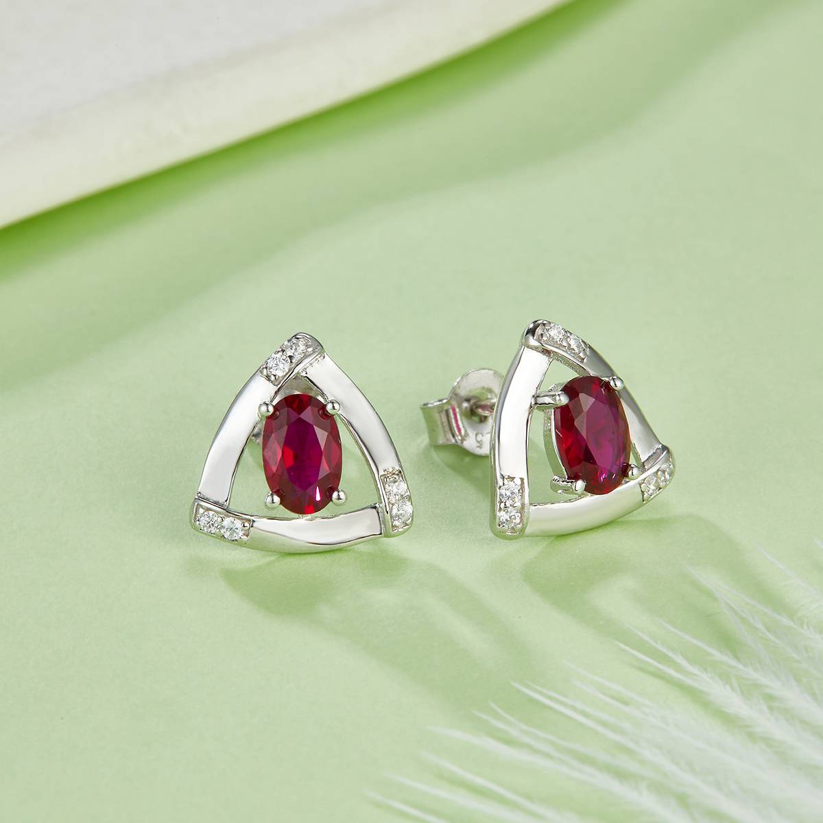DSYE18款合成培育彩宝S925银镀白金Stud Earring4*6mmMM