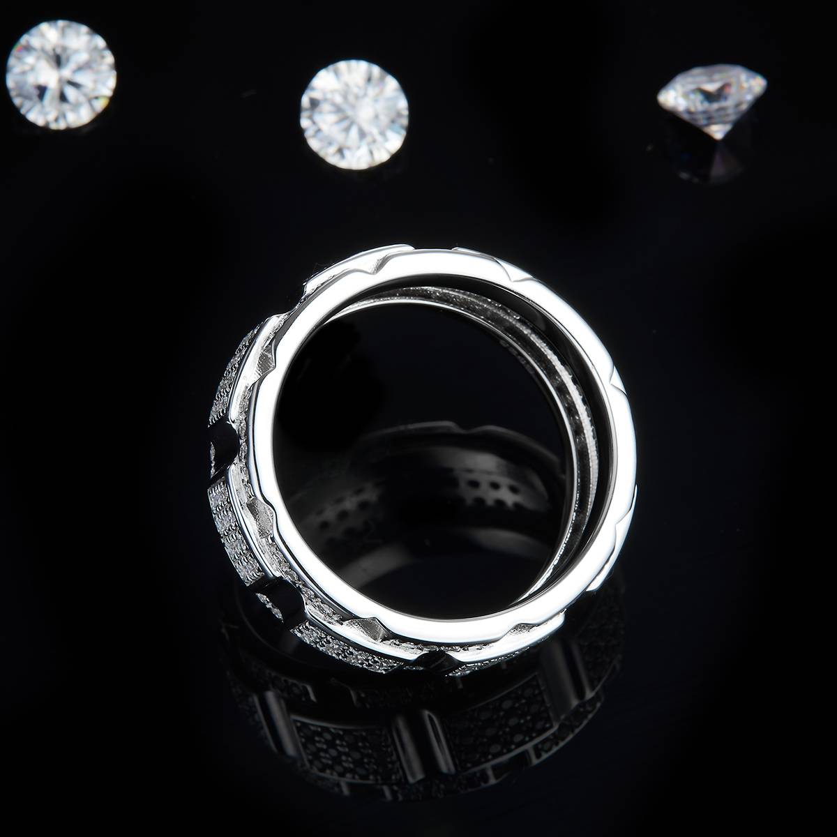 Deluxe S925 Silver Plated Platinum Men's Ring Customized Selection Side Stone Moissanite 1.1ct