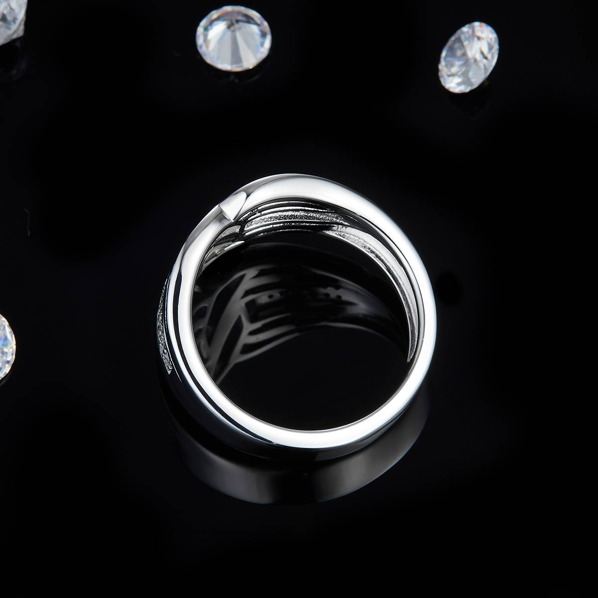 S925银镀白金男戒定制选款副石莫桑钻0.16ct