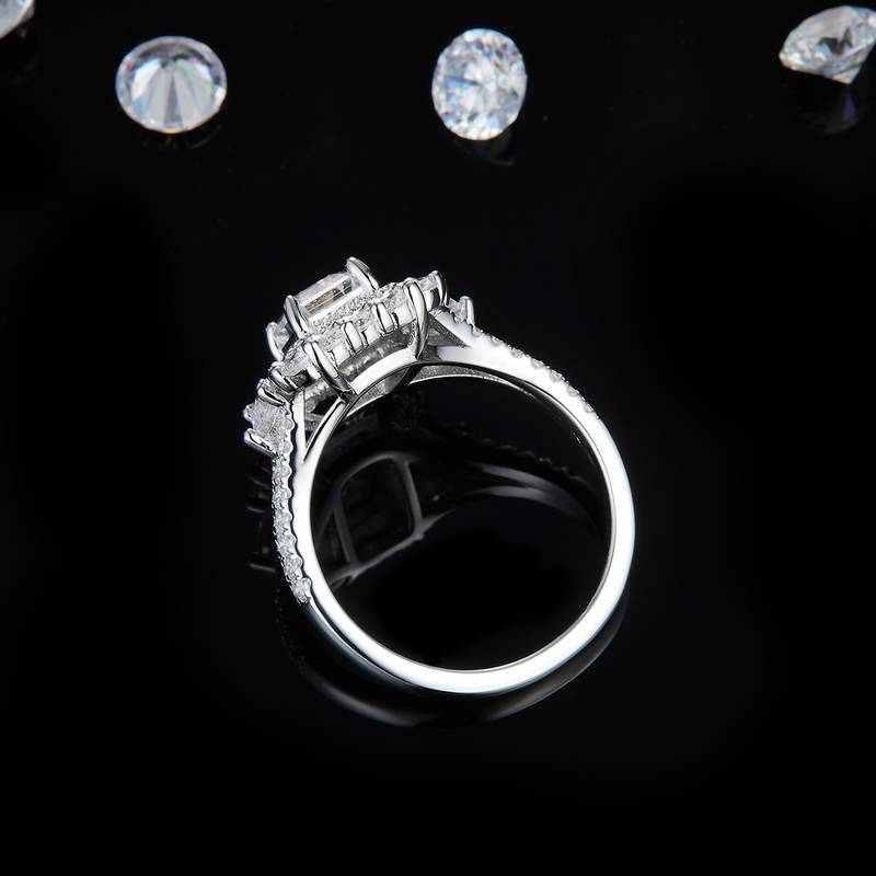 Affordable Luxury祖母绿切Women's RingS925银镀白金定制选款主石Moissanite1.0ct/副石高碳钻