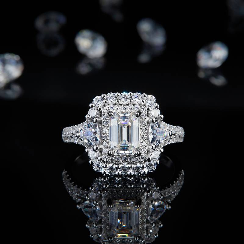 Affordable Luxury祖母绿切Women's RingS925银镀白金定制选款主石Moissanite1.0ct/副石高碳钻