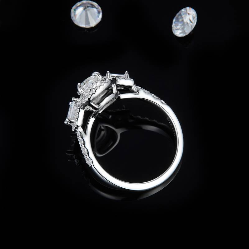 三石款梨形Women's RingS925银镀白金定制选款主石Moissanite1.0ct/副石高碳钻