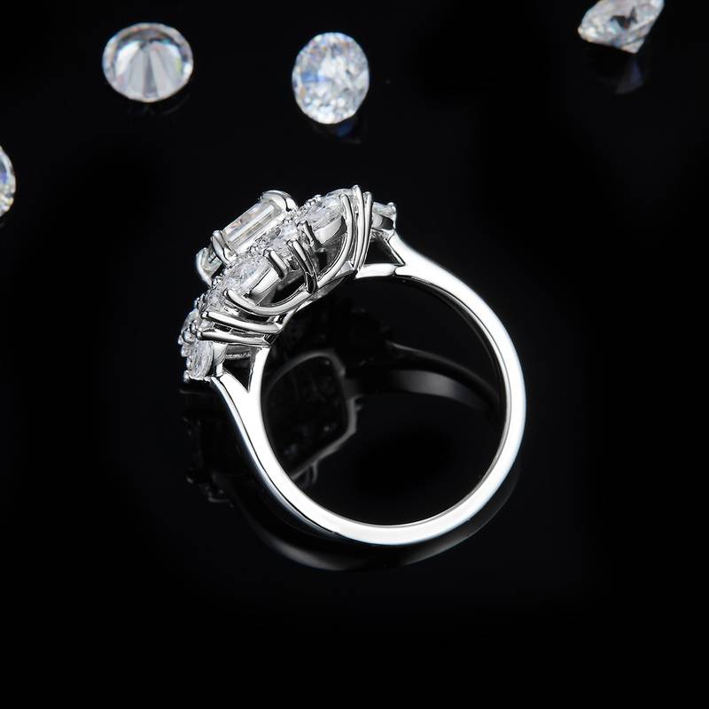 豪华款梨形小钻围镶方钻Women's RingS925银镀白金定制选款主石Moissanite1.5ct/副石高碳钻