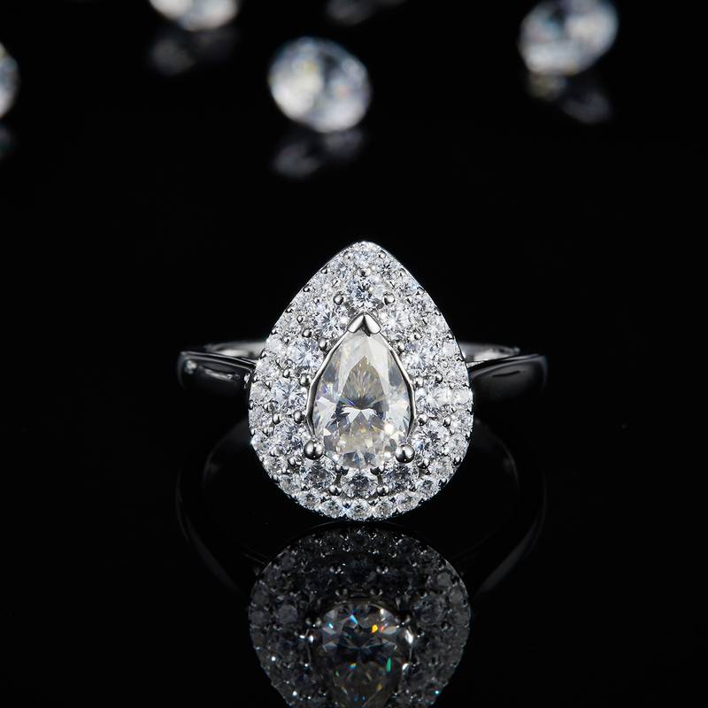 光臂Affordable Luxury梨形Women's RingS925银镀白金定制选款主石Moissanite1.0ct/副石高碳钻