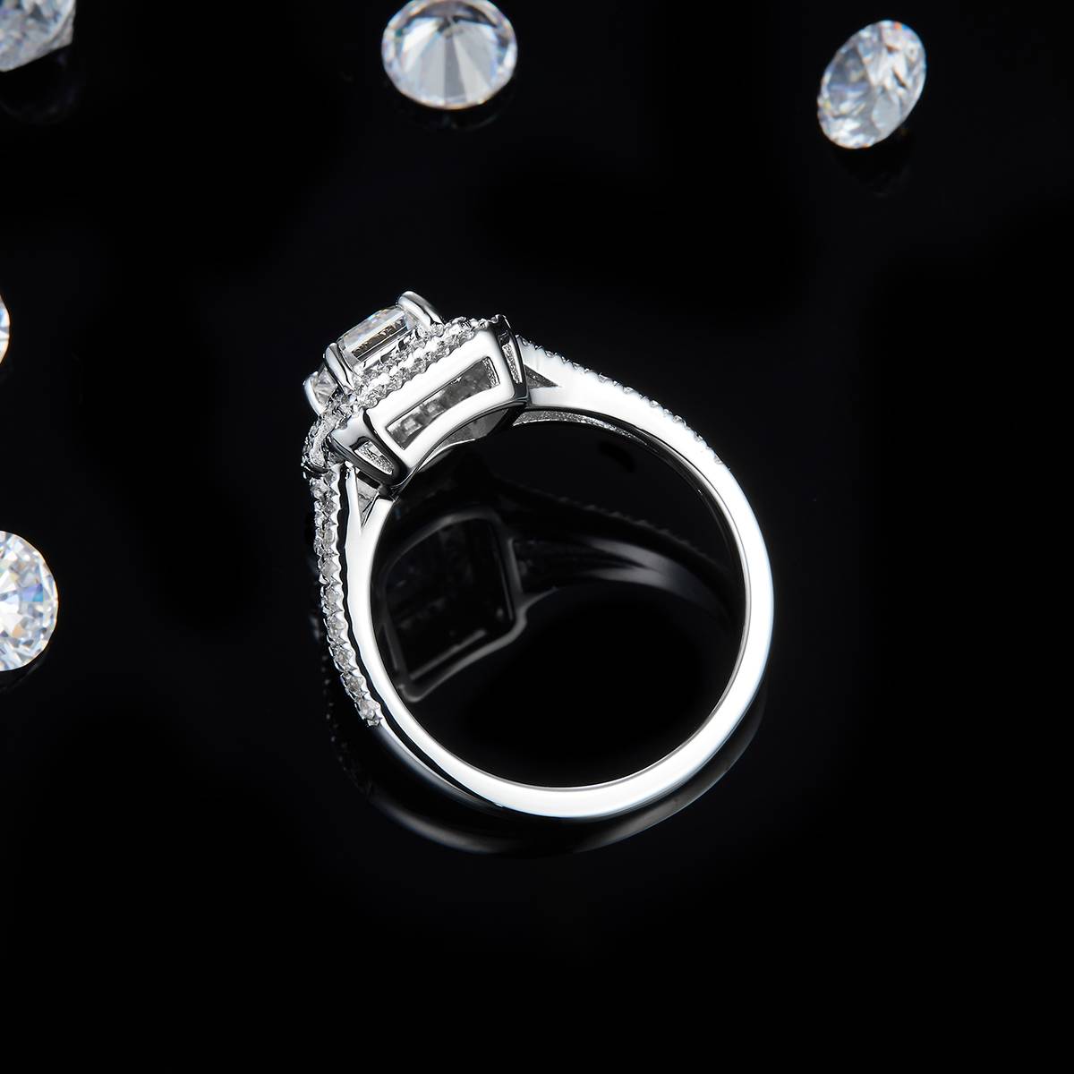 Y-shaped arm rectangular diamond women's ring S925 silver plated platinum custom selection main stone Moissanite 1.0ct/Side Stone Cubic Zirconia
