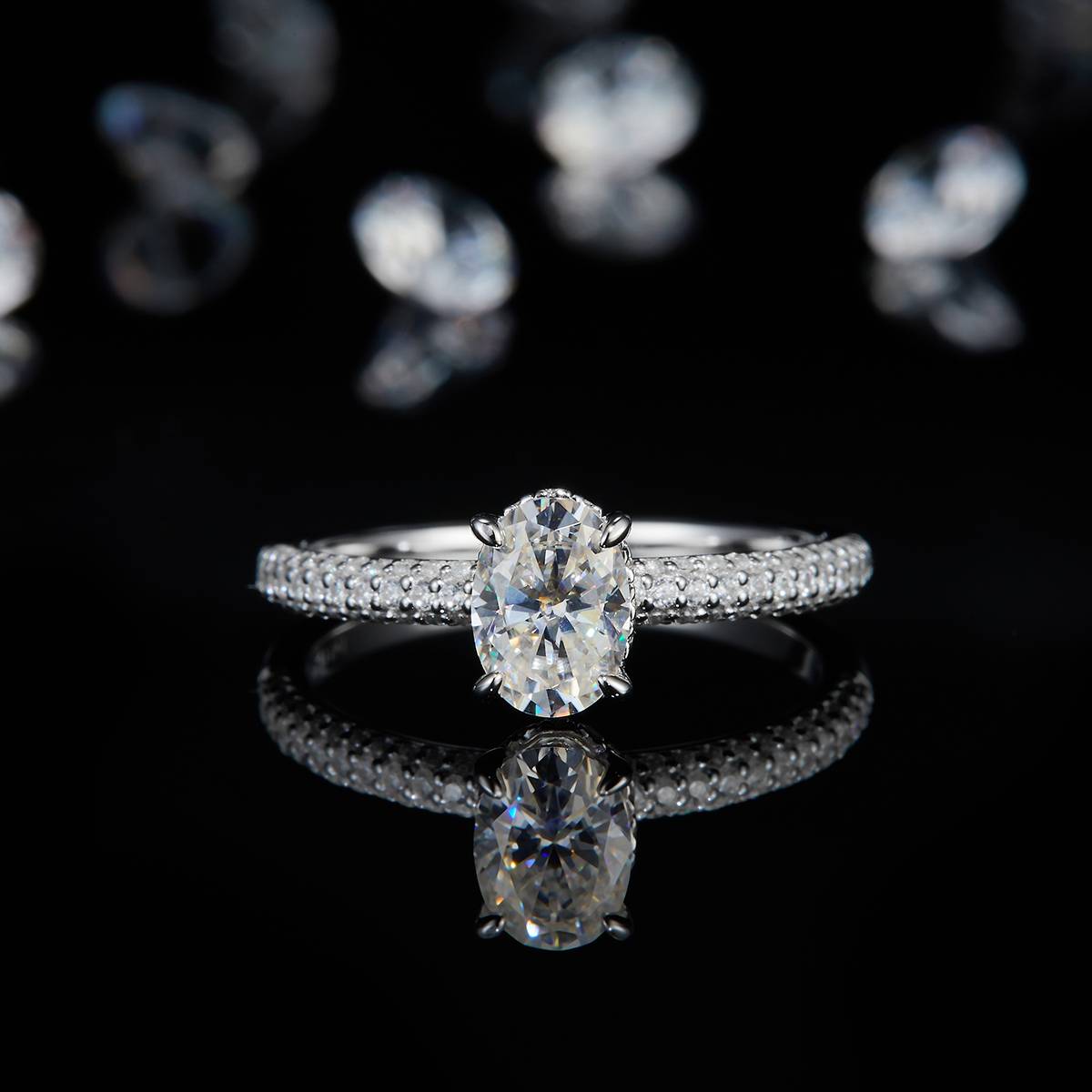 Light Luxury Oval Women's Ring S925 Silver Plated Platinum Customized Selection Main Stone Moissanite 1.0ct/Side Stone Cubic Zirconia