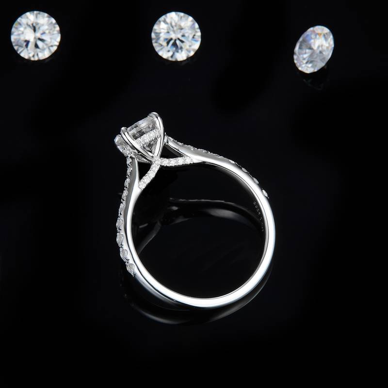 微镶四爪女戒S925银镀白金定制选款主石莫桑钻1.0ct/副石高碳钻