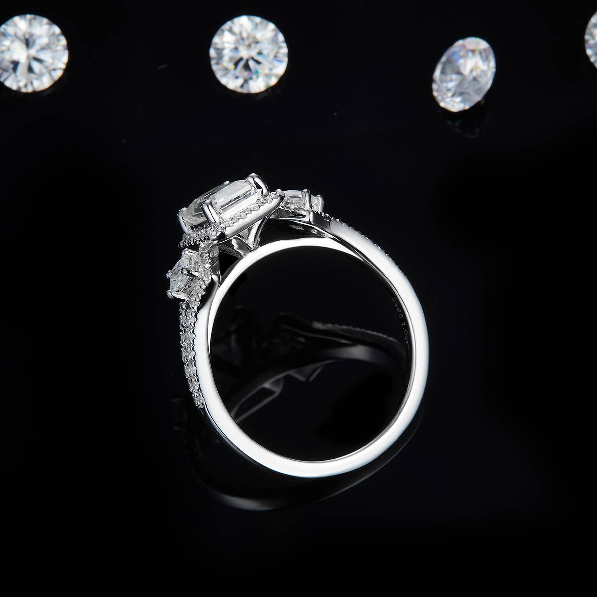 Rectangular Diamond Women's Ring S925 Silver Plated Platinum Customized Selection Main Stone Moissanite 1.0ct/Side Stone Cubic Zirconia