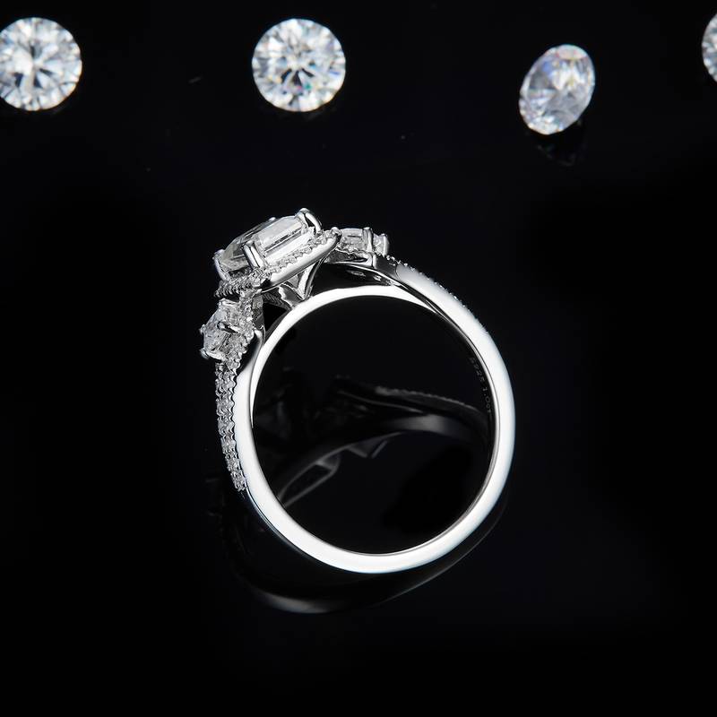 长方钻Women's RingS925银镀白金定制选款主石Moissanite1.0ct/副石高碳钻