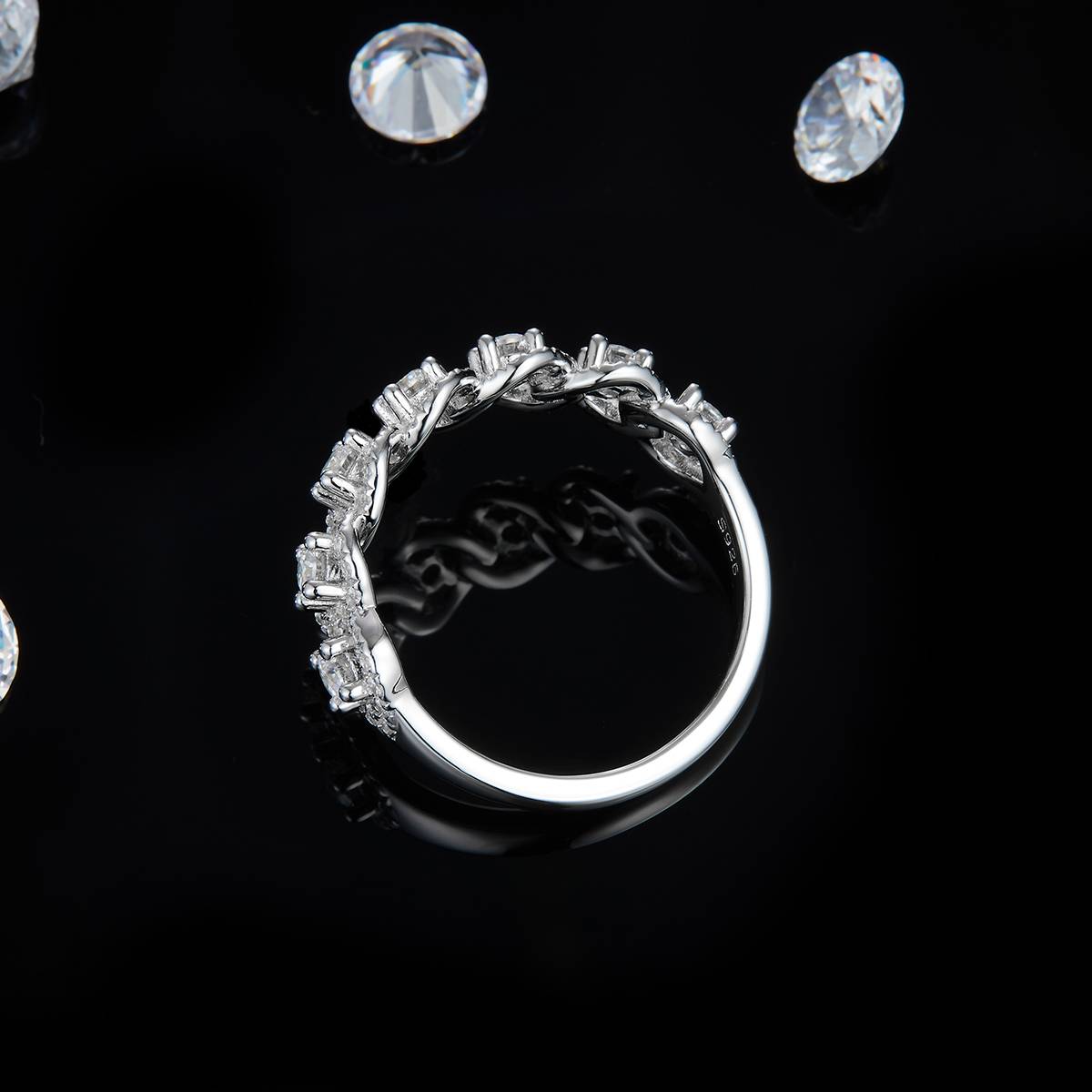 Round bag half circle broken diamond ring S925 silver plated platinum women's ring custom selection Side Stone Moissanite 0.83ct