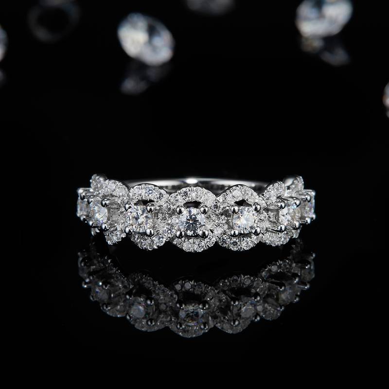 圆包半圈碎钻排戒S925银镀白金Women's Ring定制选款副石Moissanite0.83ct