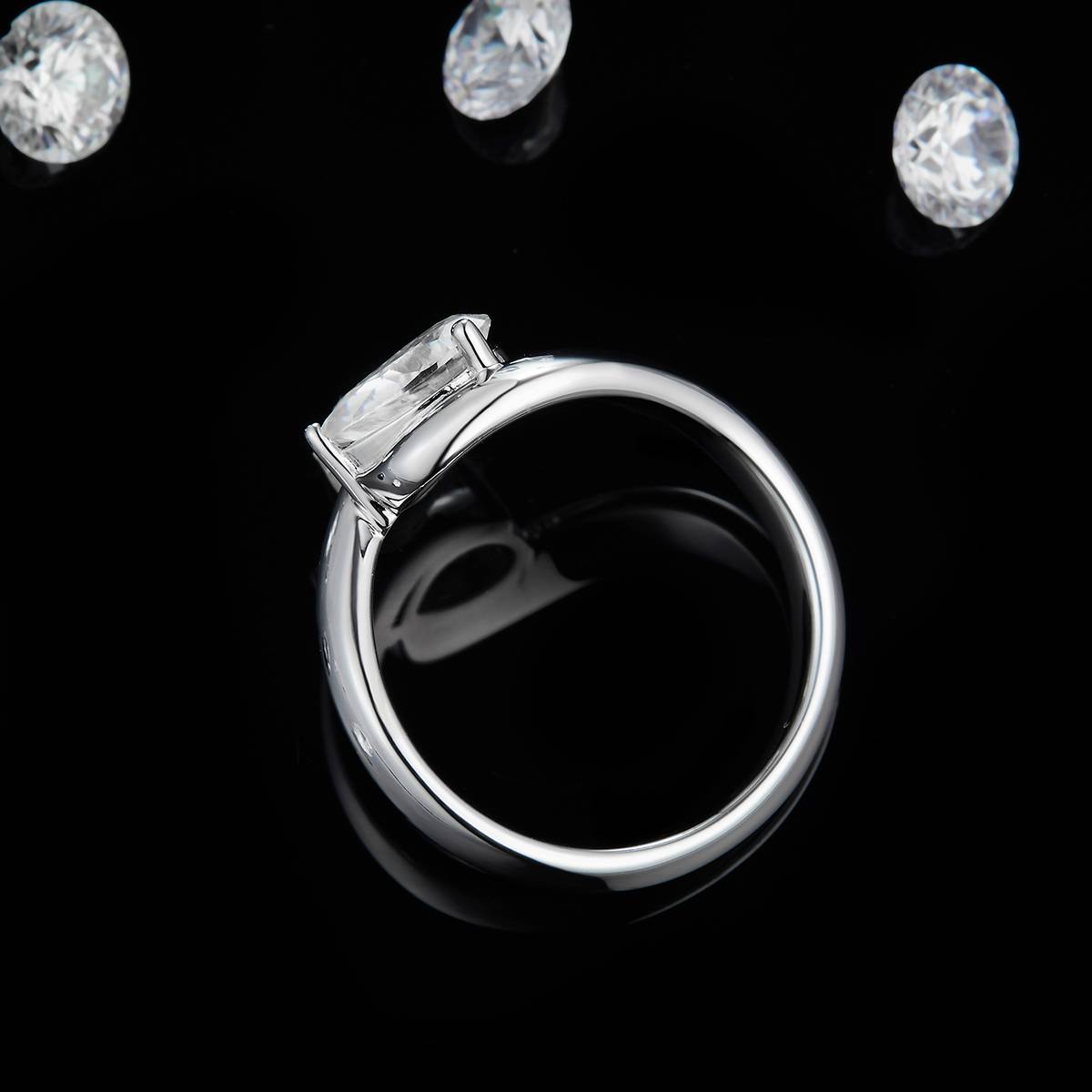 扭臂梨形女戒S925银镀白金定制选款主石莫桑钻1.0ct