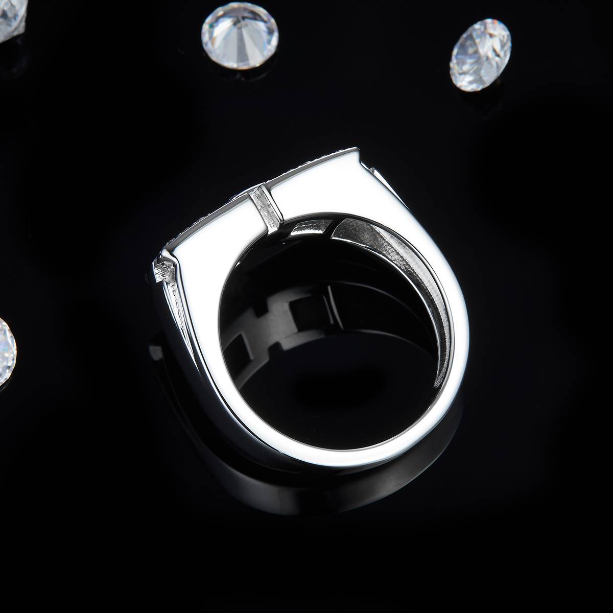 H-letter lined S925 silver plated platinum men's ring custom selection Side Stone Moissanite 0.34ct