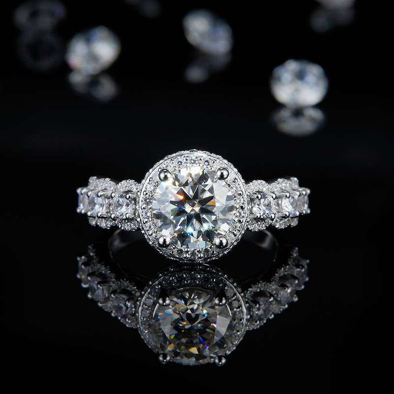 Affordable Luxury款满钻圆包Women's RingS925银镀白金定制选款主石Moissanite2.0ct/副石高碳钻