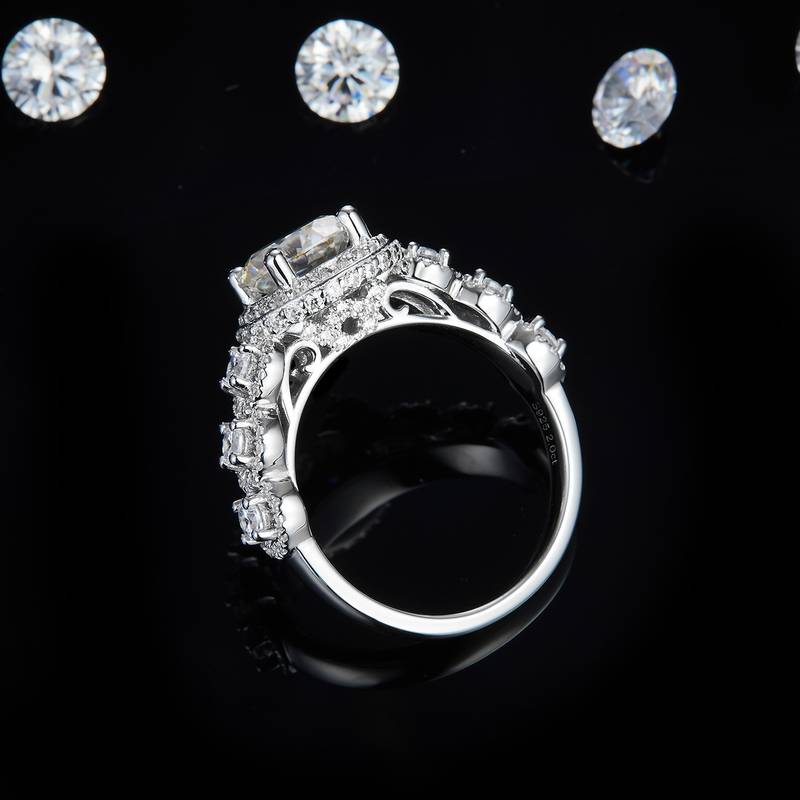 Affordable Luxury款满钻圆包Women's RingS925银镀白金定制选款主石Moissanite2.0ct/副石高碳钻