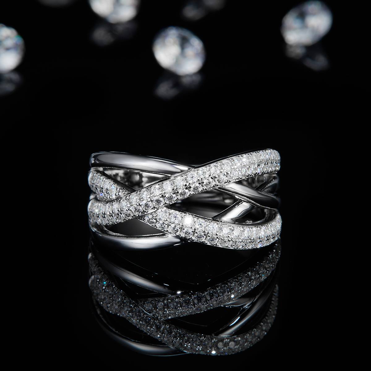 Light Luxury S925 Silver Plated Platinum Women's Ring Customized Selection Side Stone Moissanite 0.67ct