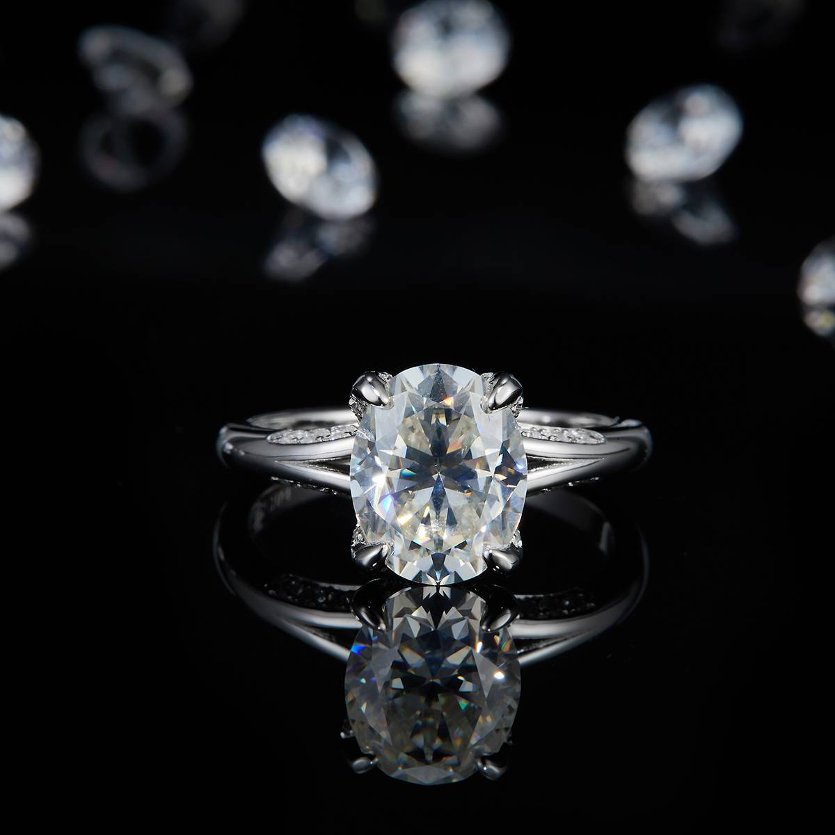 Y-shaped Oval Women's Ring S925 Silver Plated Platinum Customized Selection Main Stone Moissanite 3.0ct/Side Stone Cubic Zirconia