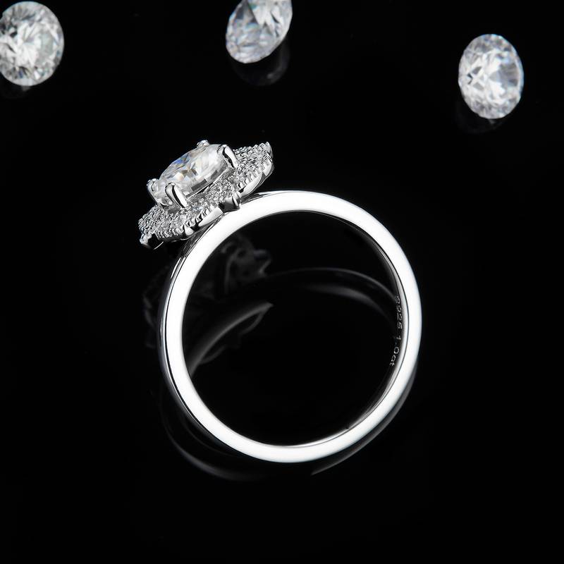 单头Women's RingS925银镀白金定制选款主石Moissanite1.0ct/副石高碳钻