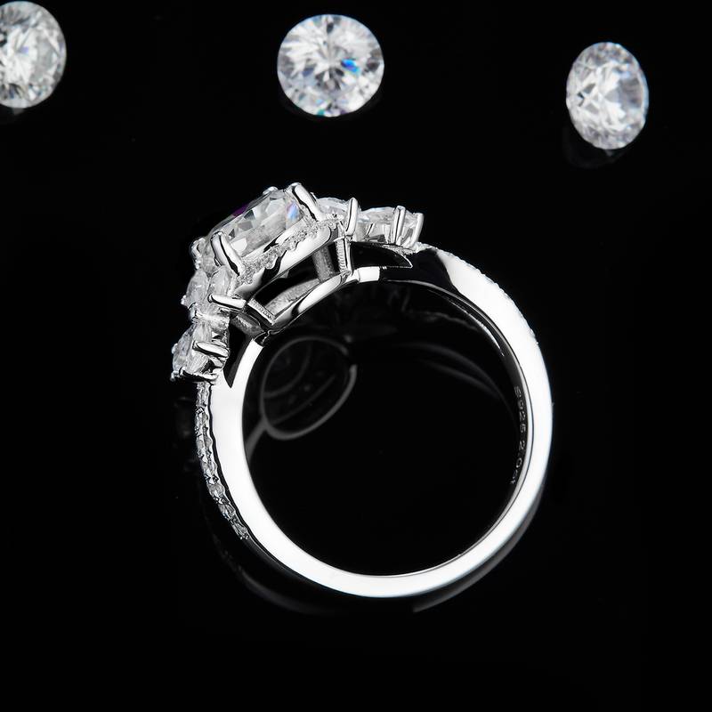 蛋形Women's RingS925银镀白金定制选款主石Moissanite2.0ct/副石高碳钻