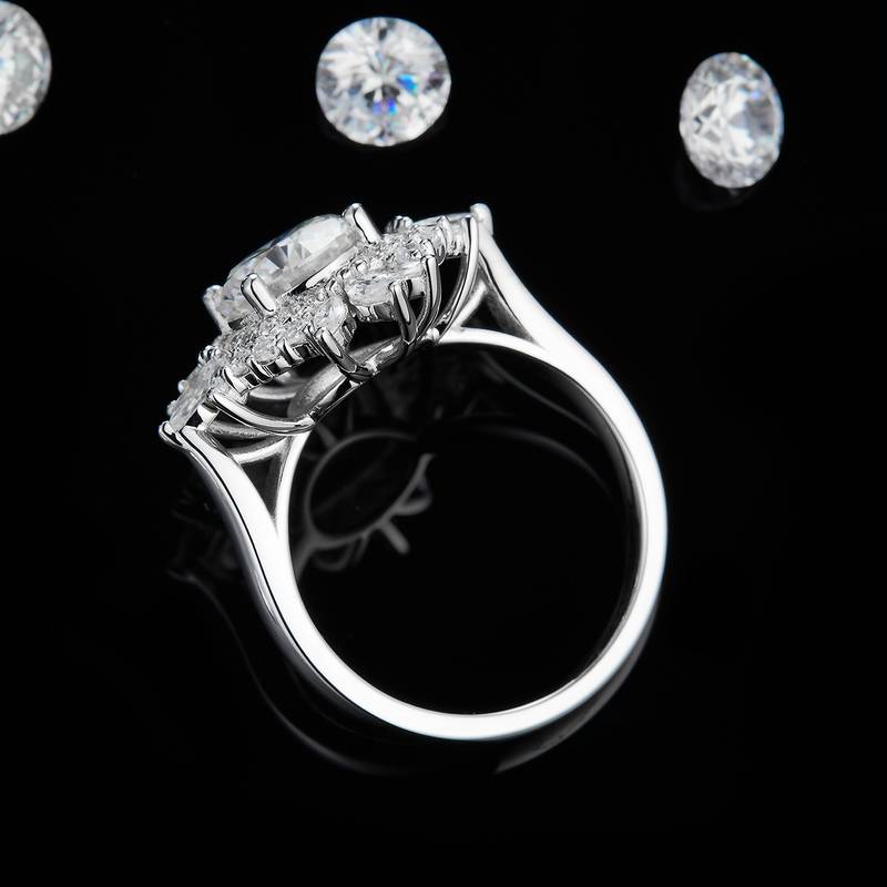 豪华满钻女戒S925银镀白金定制选款主石莫桑钻2.0ct/副石高碳钻