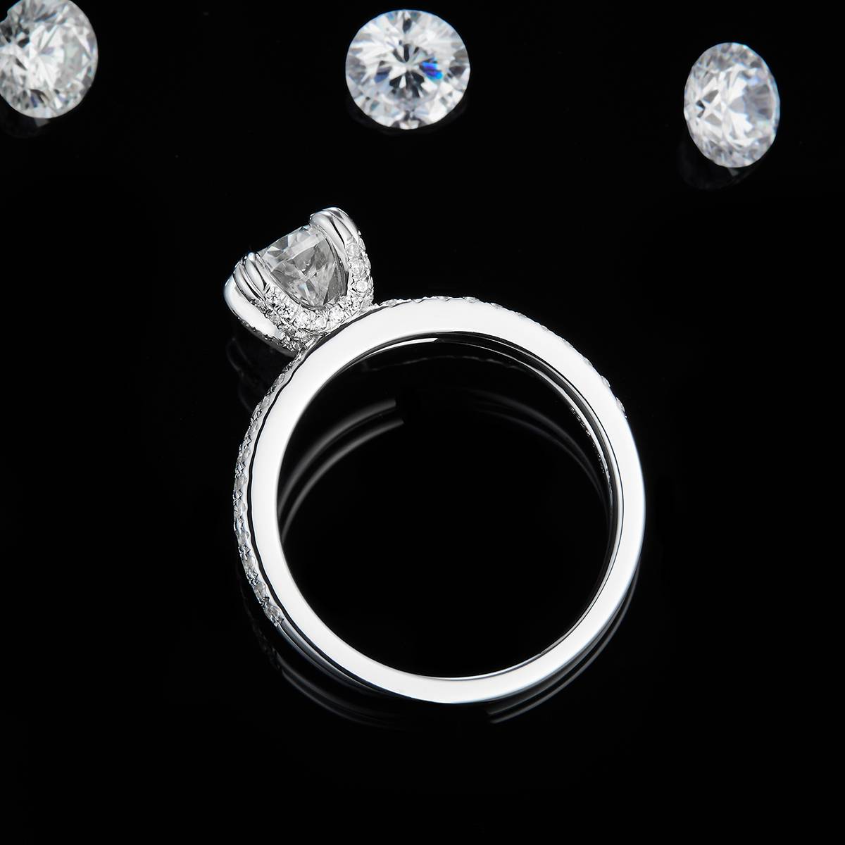 双臂轻奢四爪女戒S925银镀白金定制选款主石莫桑钻1.0ct/副石高碳钻