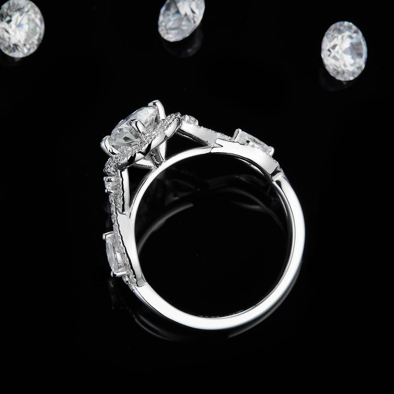 扭臂花瓣Women's RingS925银镀白金定制选款主石Moissanite1.0ct/副石高碳钻