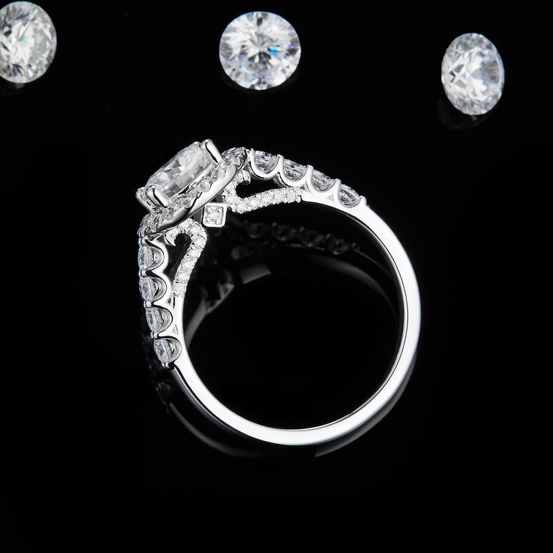圆包女戒S925银镀白金定制选款主石莫桑钻1.0ct/副石高碳钻