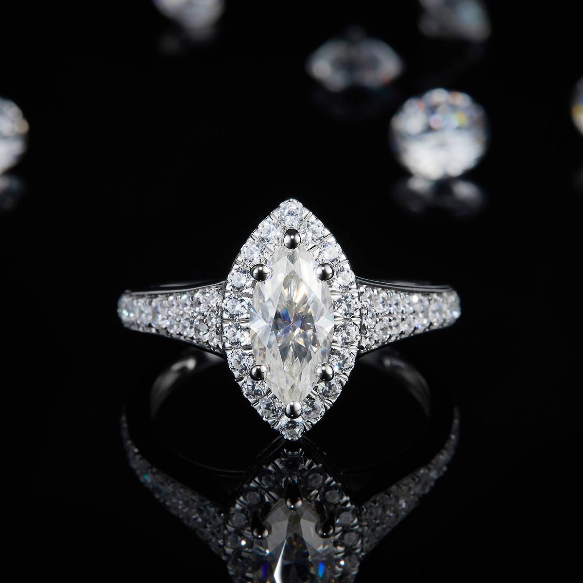 轻奢马眼钻女戒S925银镀白金定制选款主石莫桑钻1.0ct/副石高碳钻