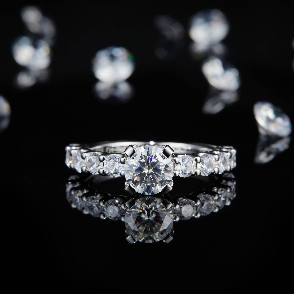 Four Claw Women's Ring S925 Silver Plated Platinum Customized Selection Main Stone Moissanite 1.0ct/Side Stone Cubic Zirconia