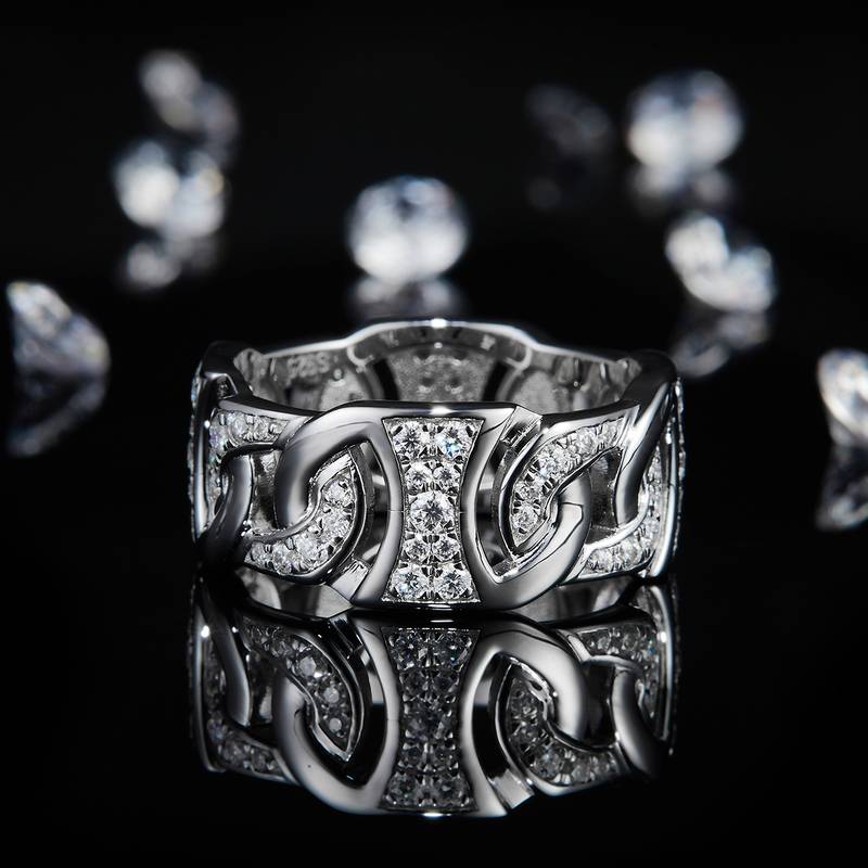 Affordable Luxury风男款S925银镀白金Men's Ring定制选款副石Moissanite0.99ct
